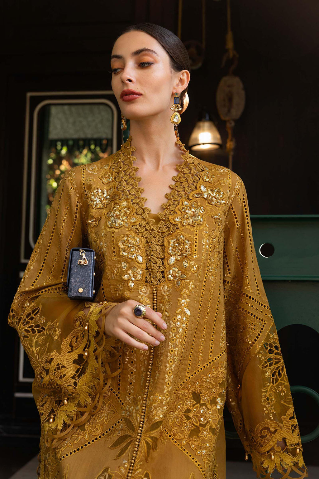 MARIA B LUXURY LAWN UNSTITCH