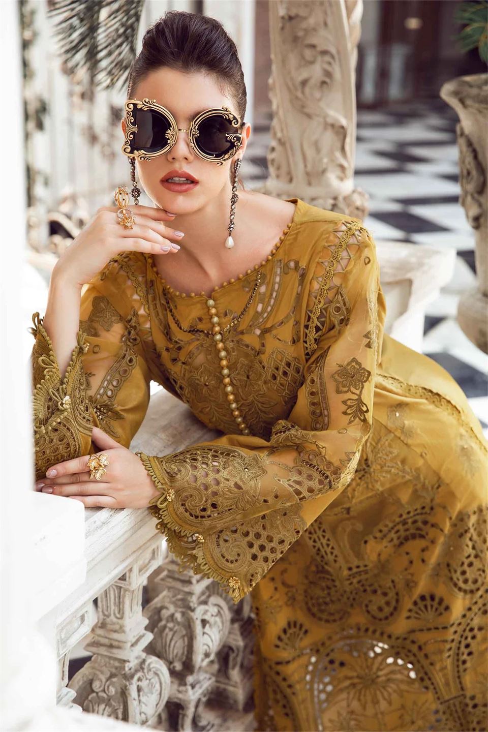 MARIA B LUXURY LAWN UNSTITCH