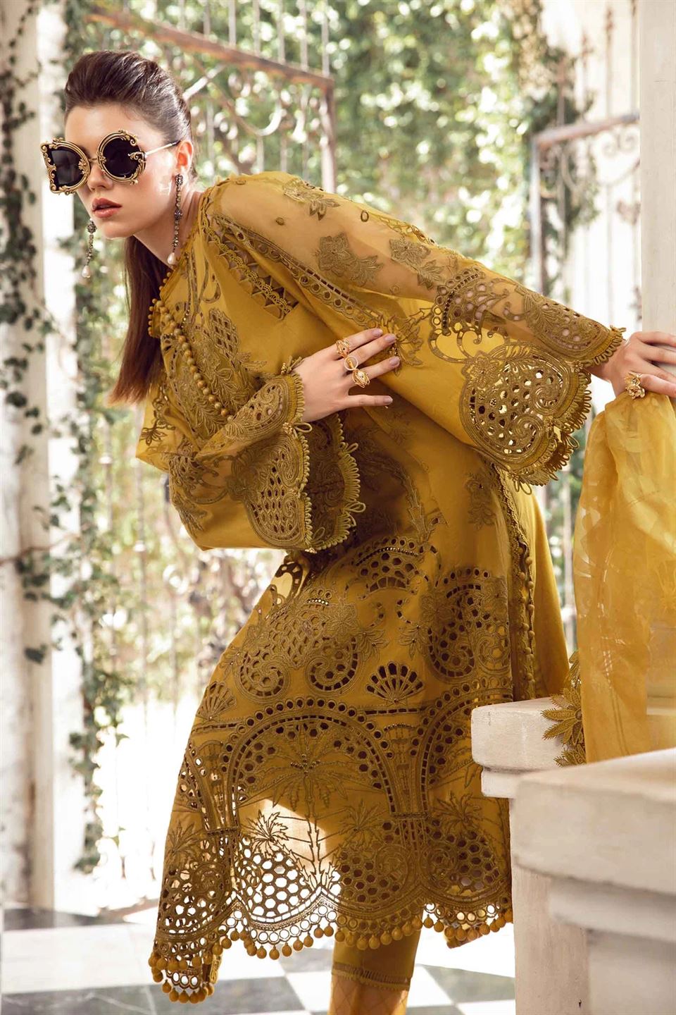 MARIA B LUXURY LAWN UNSTITCH