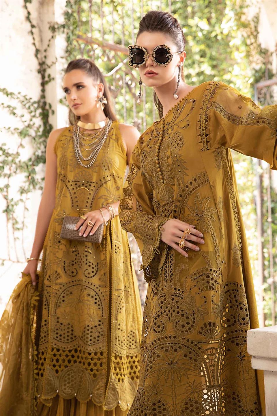 MARIA B LUXURY LAWN UNSTITCH