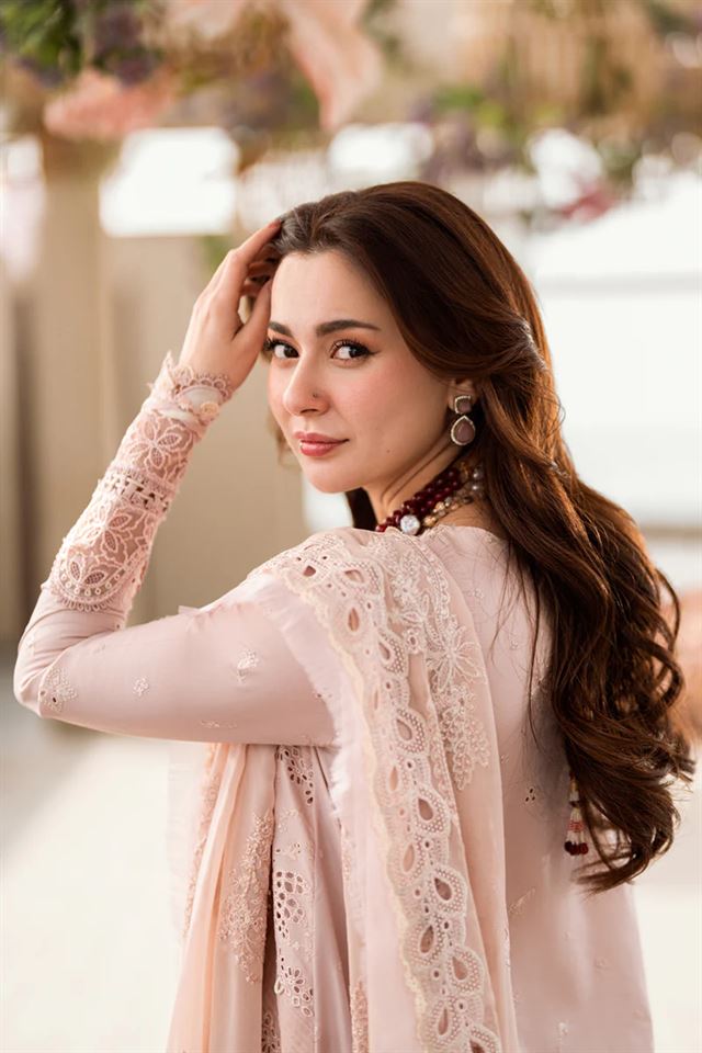 QALAMKAR LUXURY LAWN