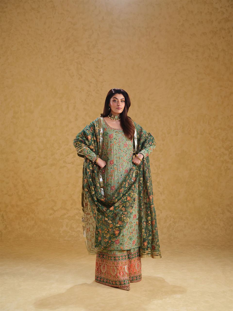 NEELO'S RAW SILK COLLECTION (MEERAS -Clutch)