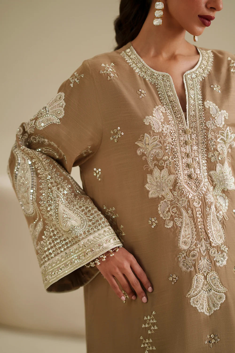 ETHNC KAFTAN EMBROIDERED SILK COLLECTION