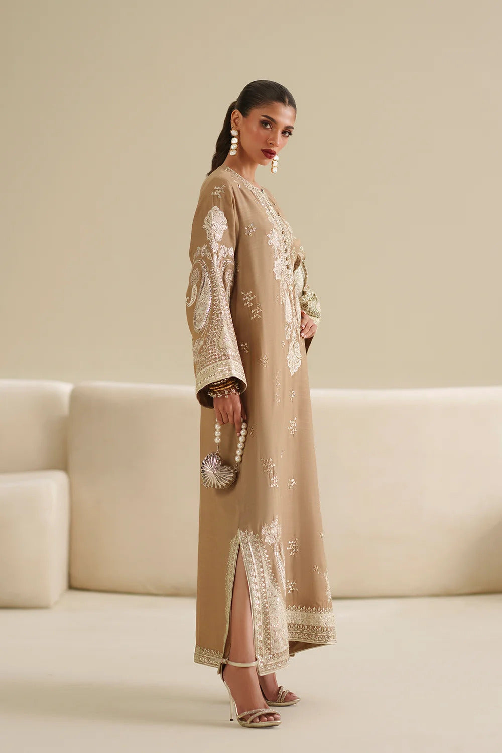 ETHNC KAFTAN EMBROIDERED SILK COLLECTION