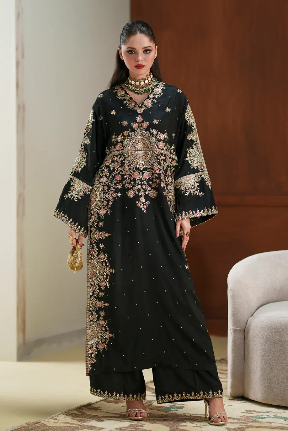 ETHNC KAFTAN EMBROIDERED SILK COLLECTION