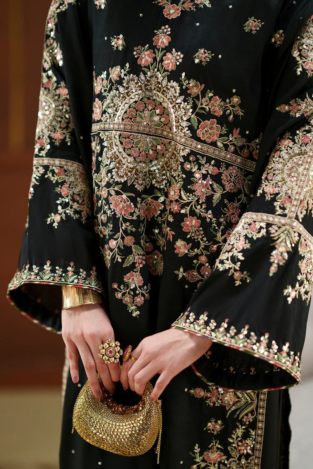 ETHNC KAFTAN EMBROIDERED SILK COLLECTION