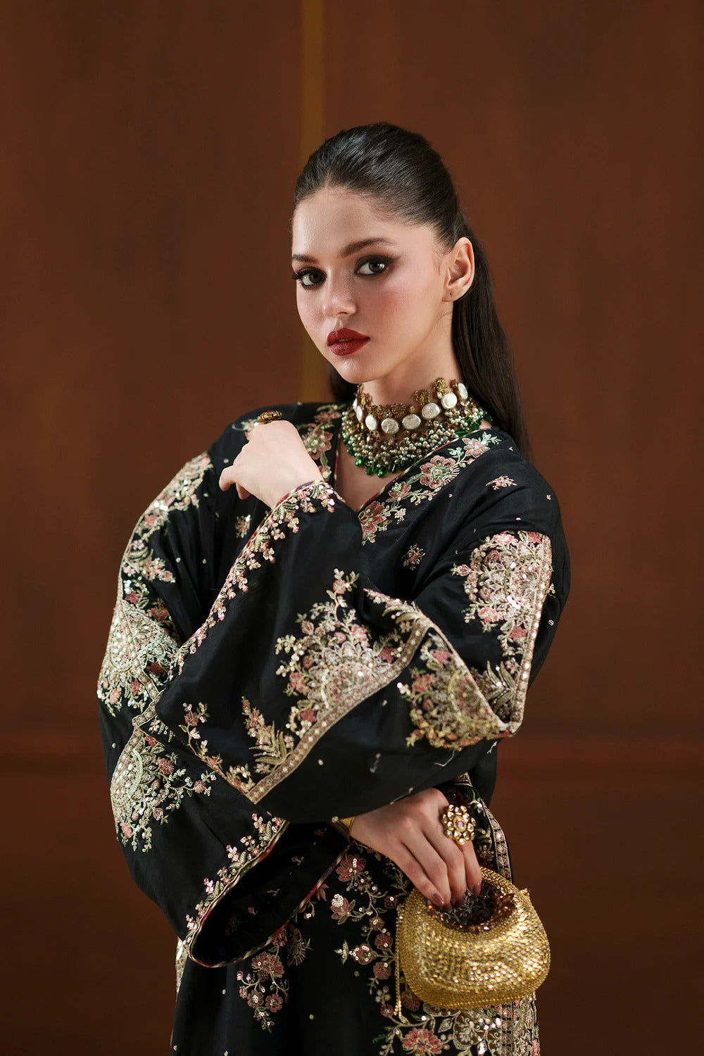 ETHNC KAFTAN EMBROIDERED SILK COLLECTION