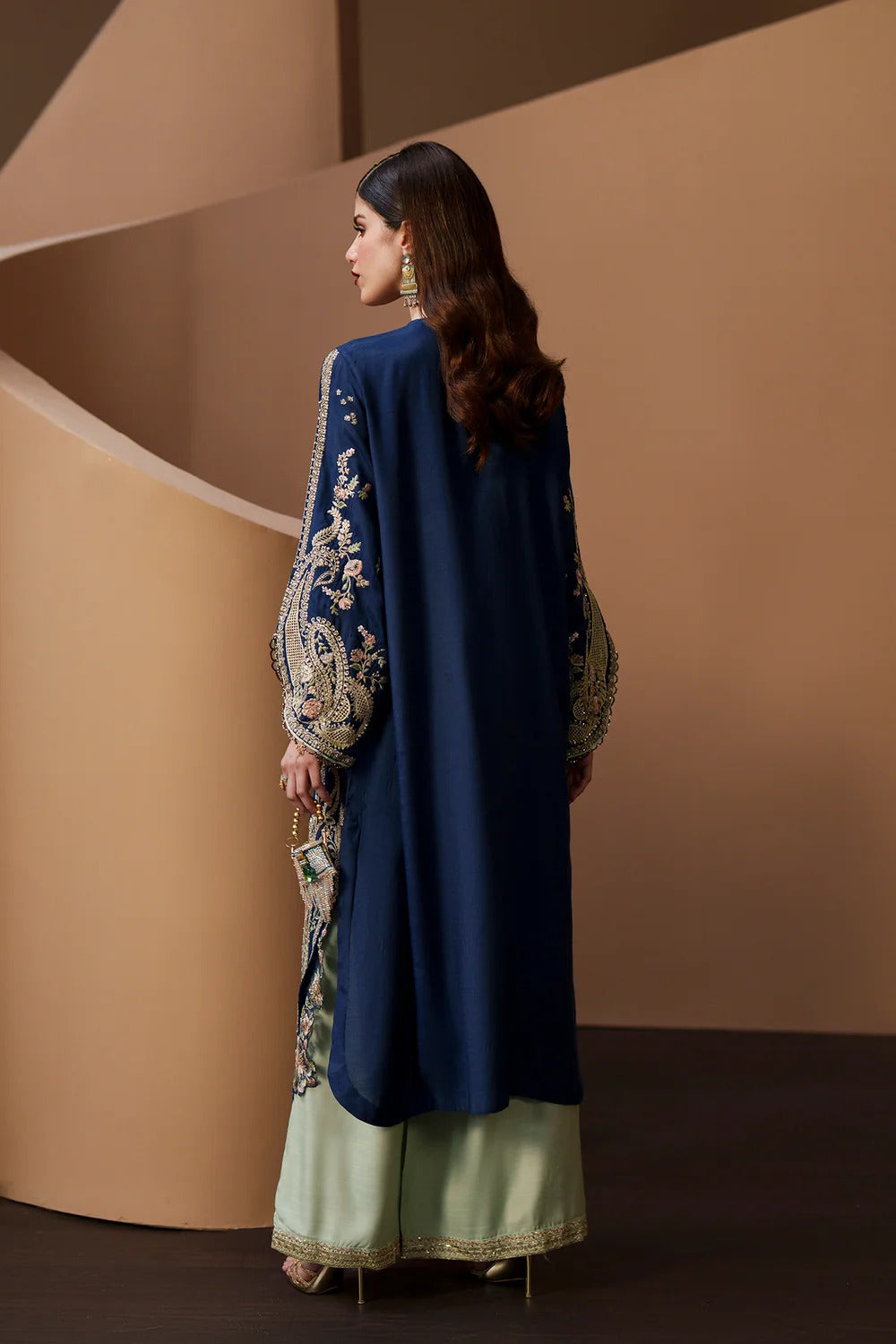 ETHNC KAFTAN EMBROIDERED SILK COLLECTION