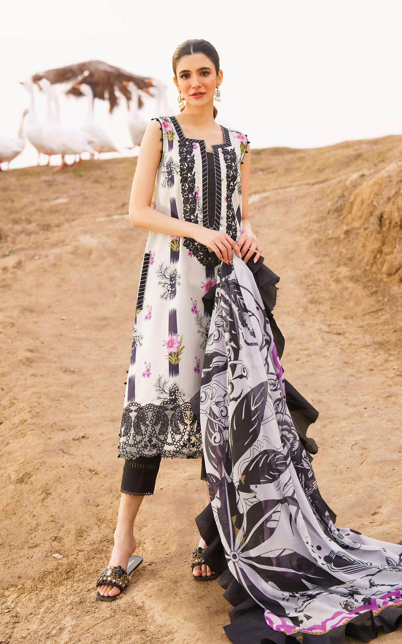 ASIFA &amp; NABEEL LAWN COLLECTION
