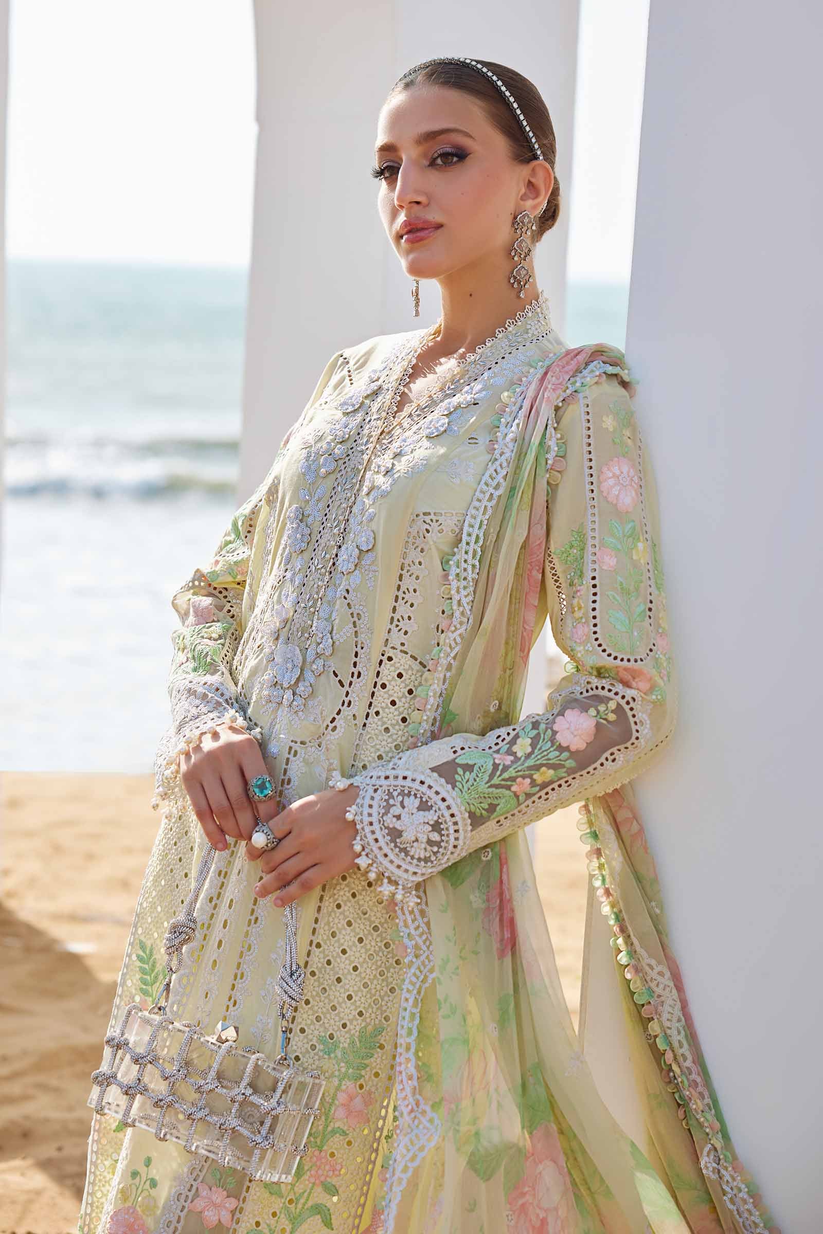 MARIA B LUXURY LAWN UNSTITCH