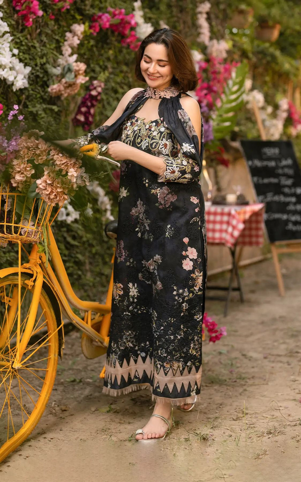 ASIFA NABEEL LUXURY LAWN COLLECTION