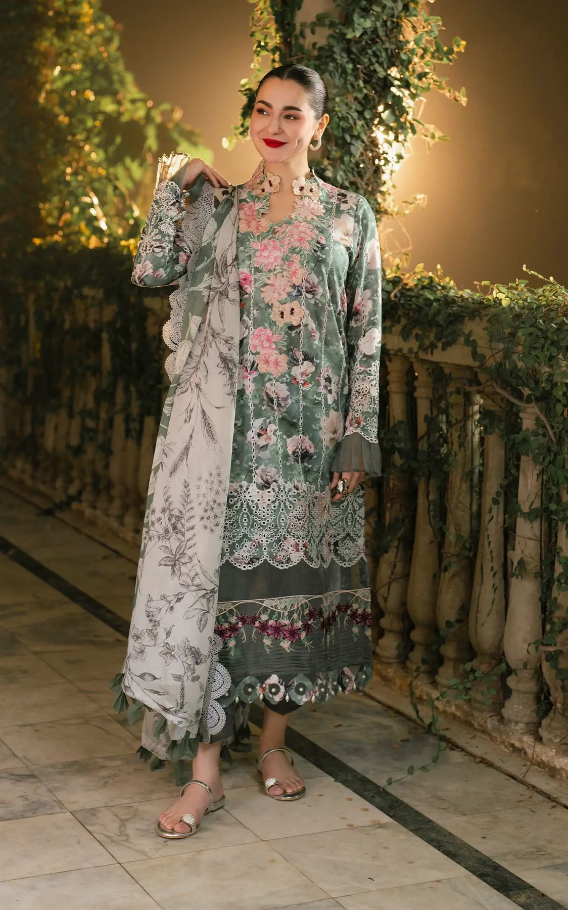 ASIFA NABEEL LUXURY LAWN COLLECTION