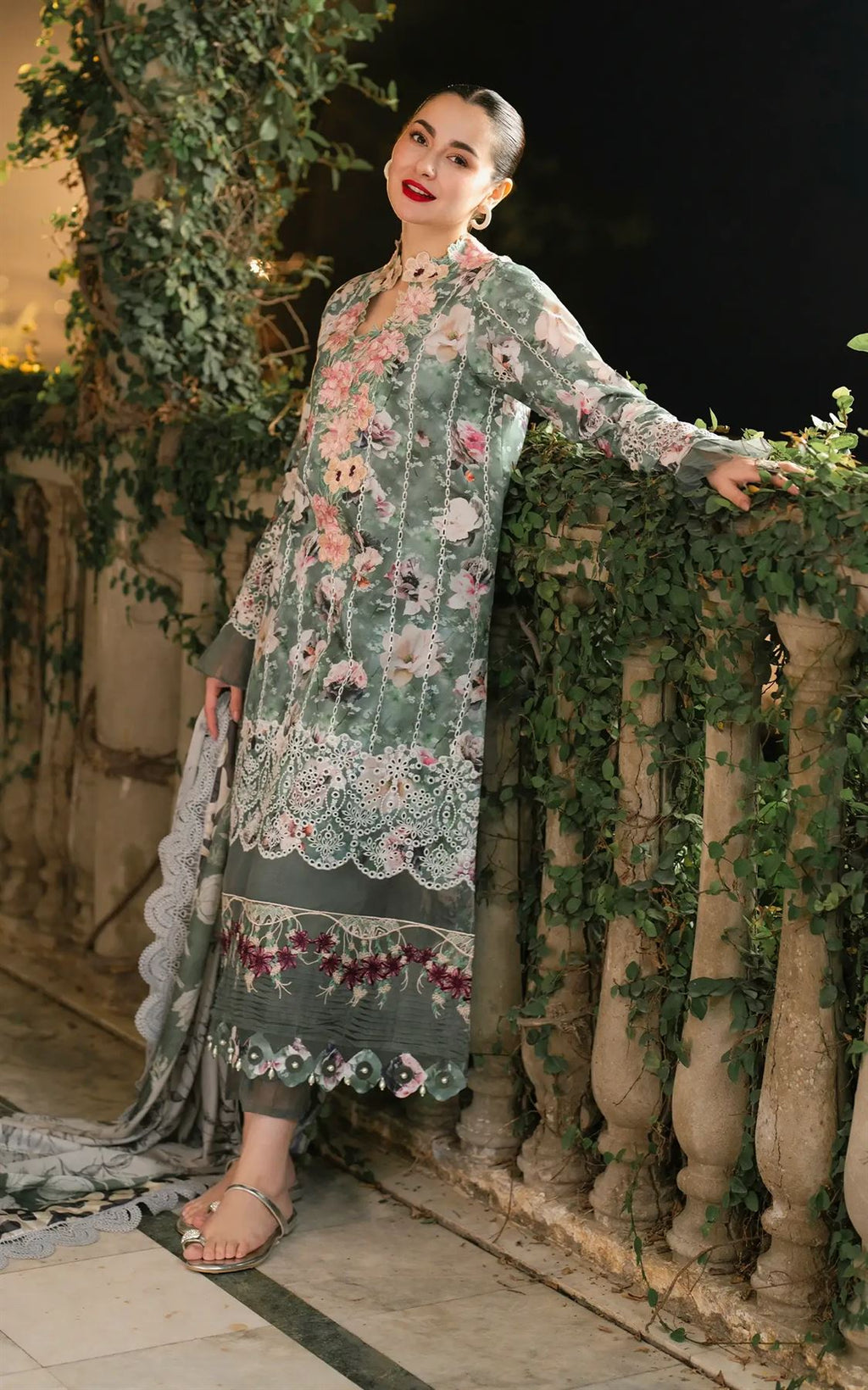 ASIFA NABEEL LUXURY LAWN COLLECTION