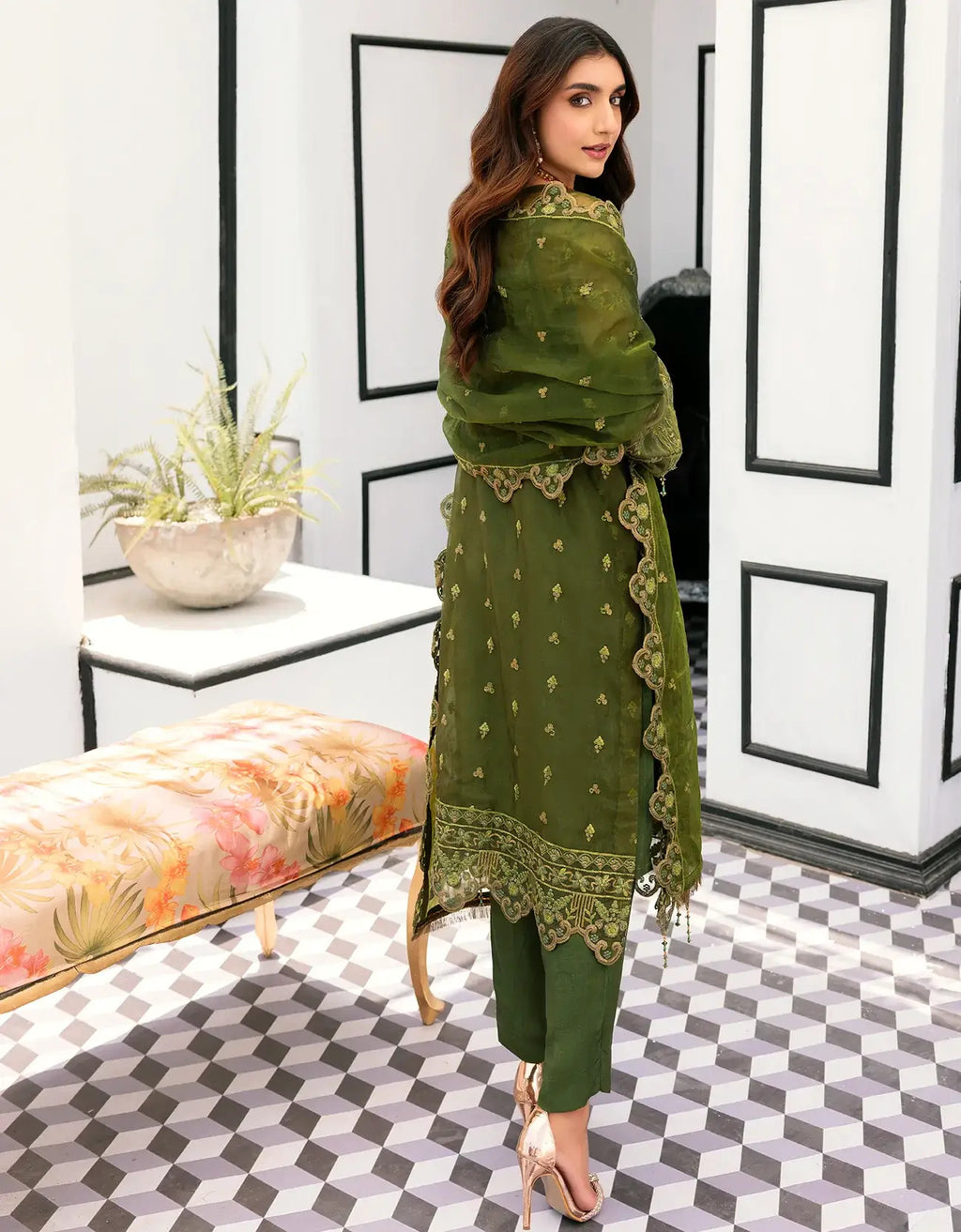 ANAYA LUXURY WEDDING FORMALS