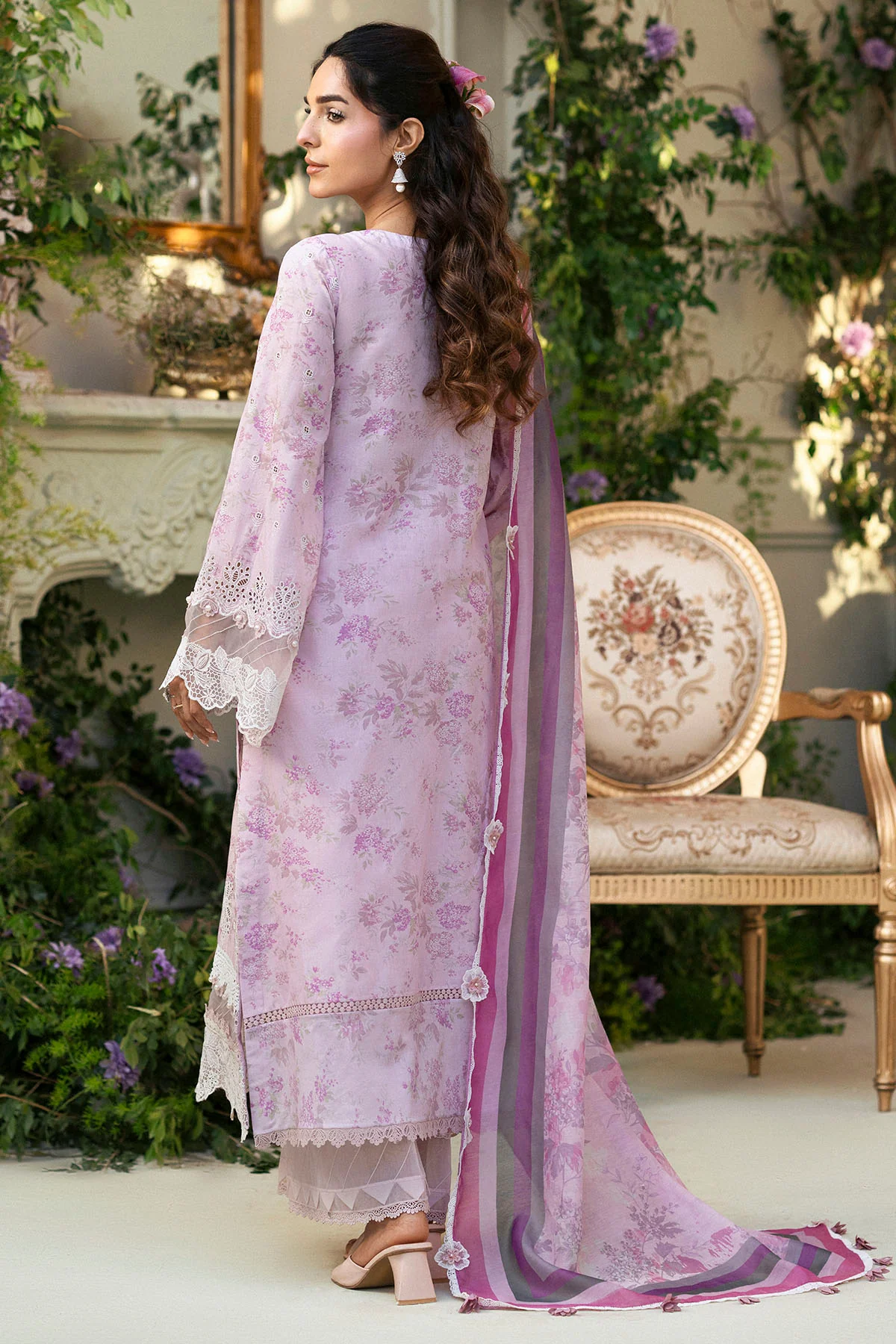 MOTIFZ  LAWN COLLECTION