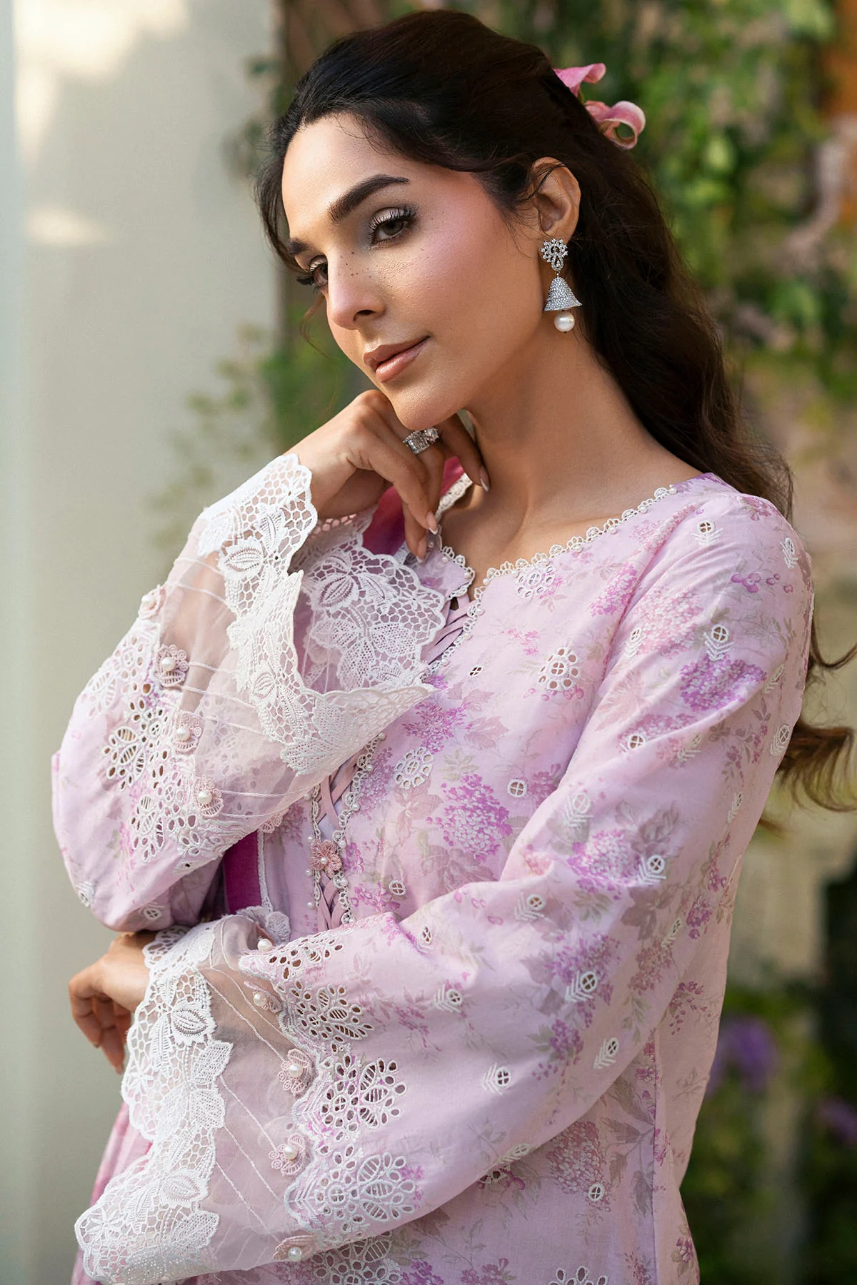MOTIFZ  LAWN COLLECTION