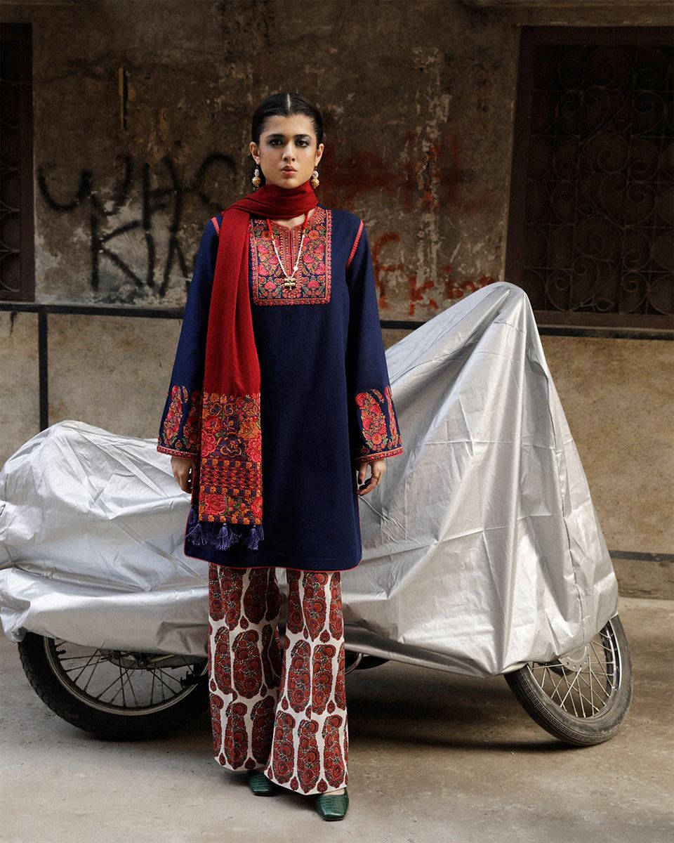 JUGNU LAWN CHIKANKARI