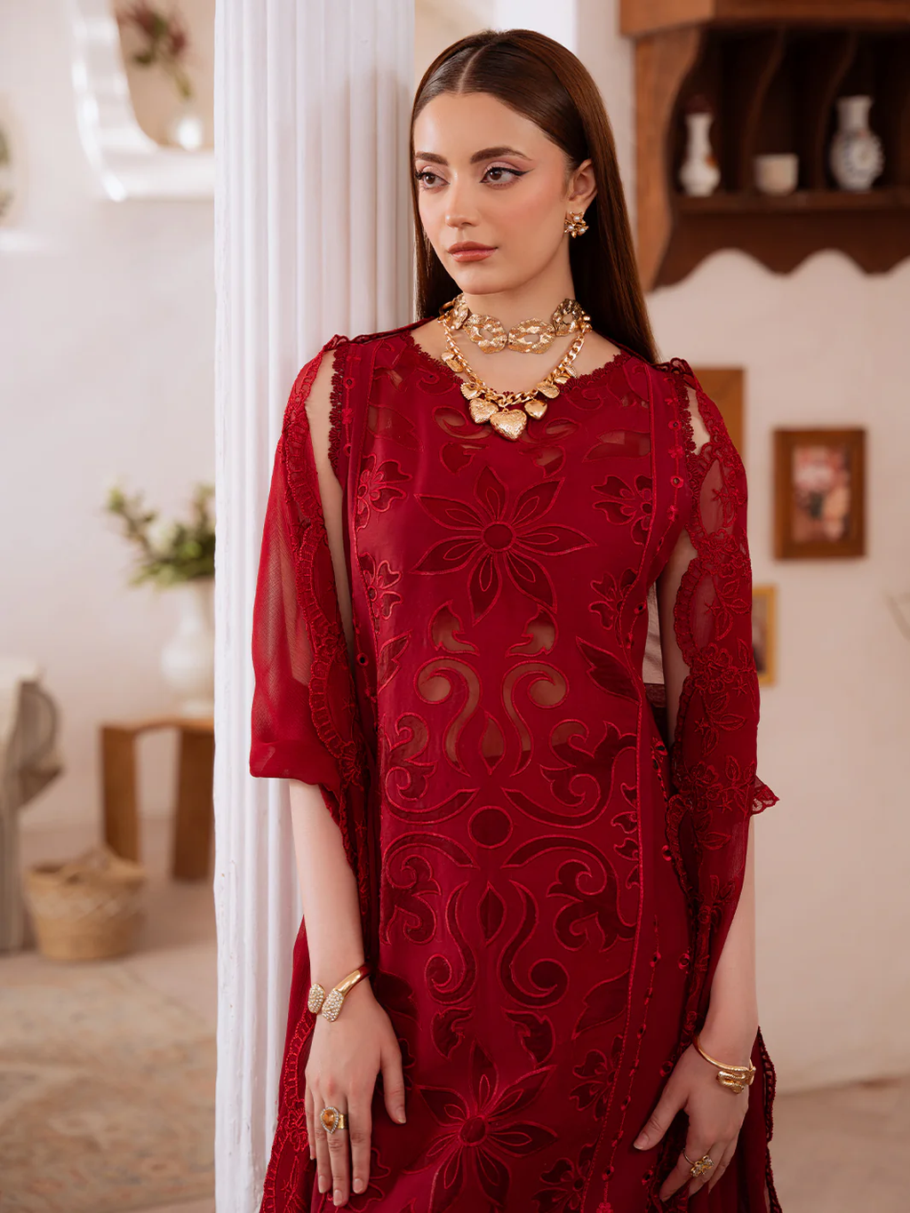 MAHNUR Luxury Lawn 3 PC Unstitched