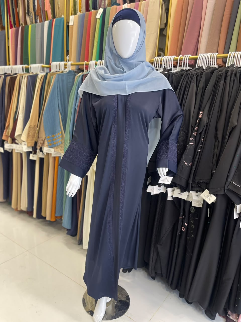 HAREER CUFF AARI DORI EMBROIDERY ABAYA