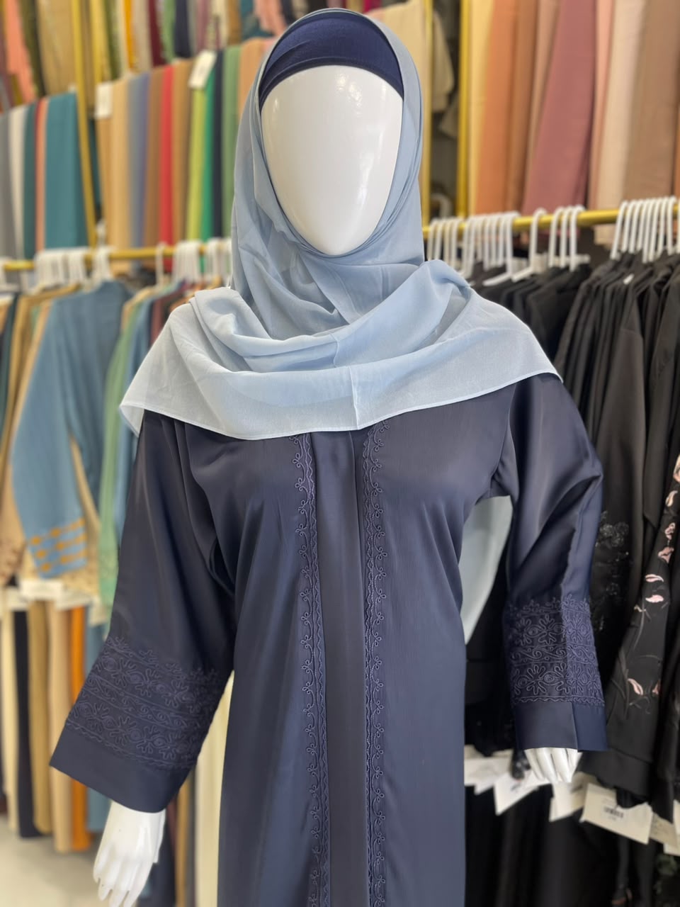 HAREER CUFF AARI DORI EMBROIDERY ABAYA