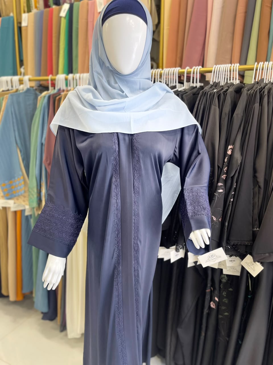 HAREER CUFF AARI DORI EMBROIDERY ABAYA