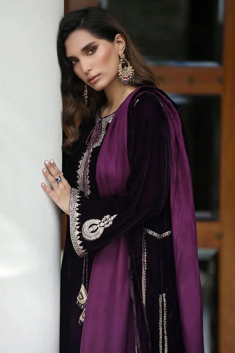 FARAH TALIB AZIZ VELVET COLLECTION