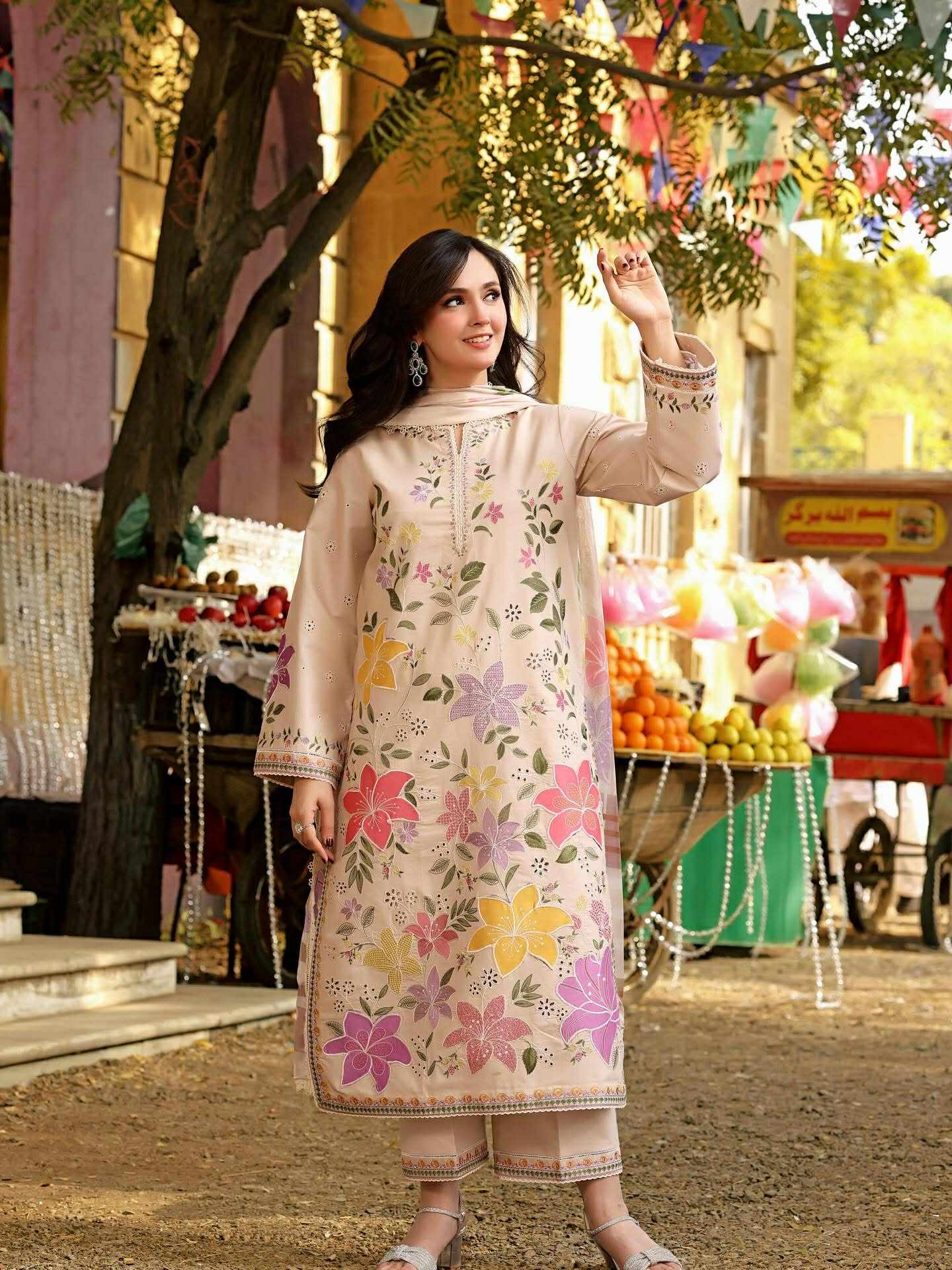 ANEELA’S LUXURY LAWN COLLECTION