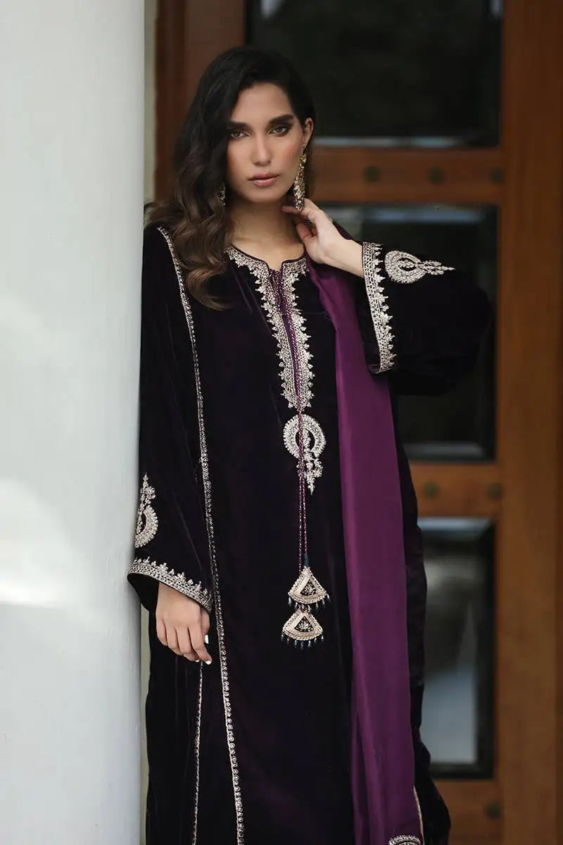 FARAH TALIB AZIZ VELVET COLLECTION