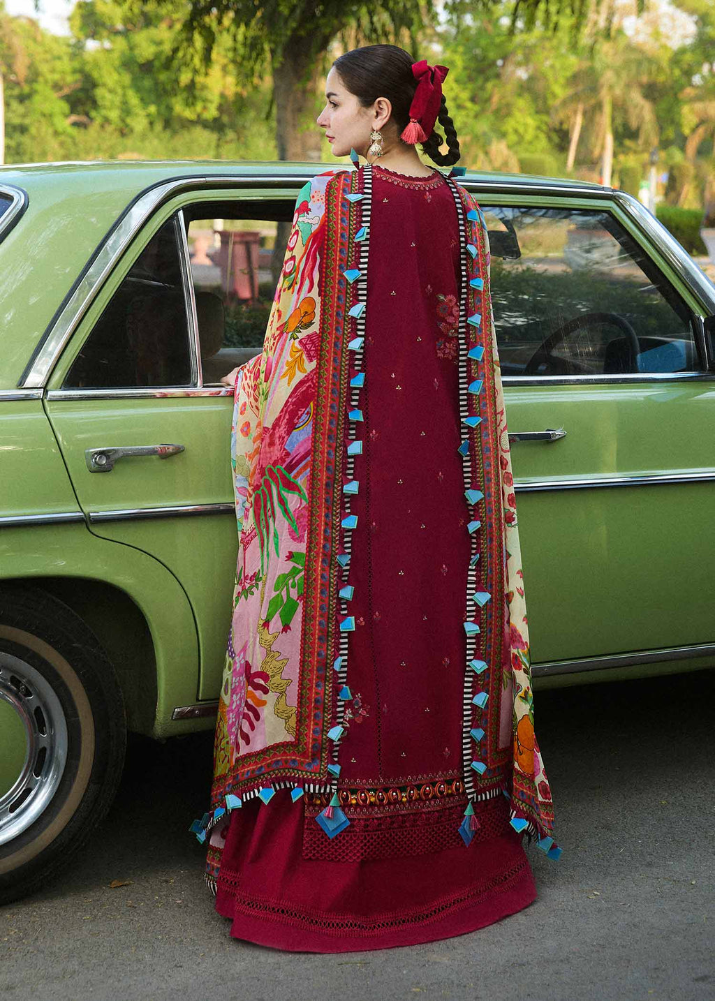 HUSSAIN REHAN LUXURY LAWN COLLECTION