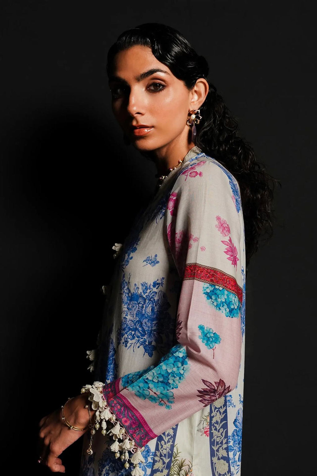 SANA SAFINAZ LAWN COLLECTION  UNSTITCH'24